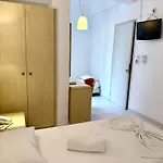 Savoy Hotel 2*