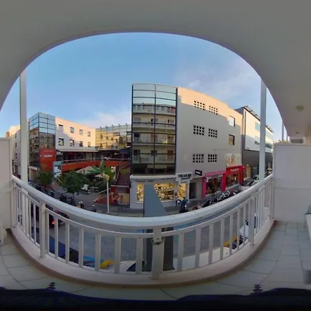 サヴォイ Rhodes City